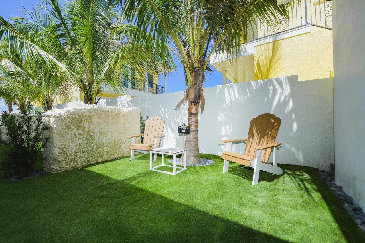 Casey Key Resorts - Beachfront Нокомис Экстерьер фото