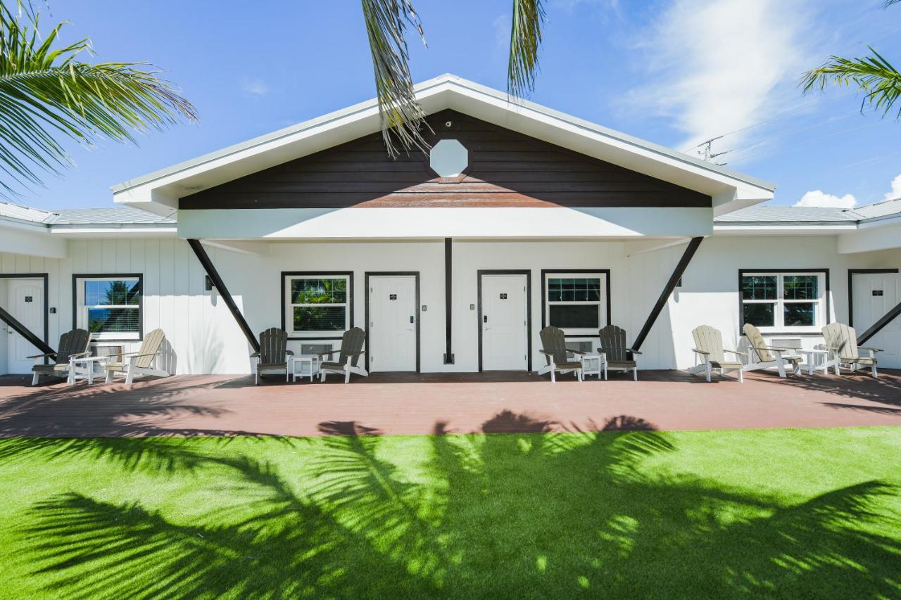 Casey Key Resorts - Beachfront Нокомис Экстерьер фото