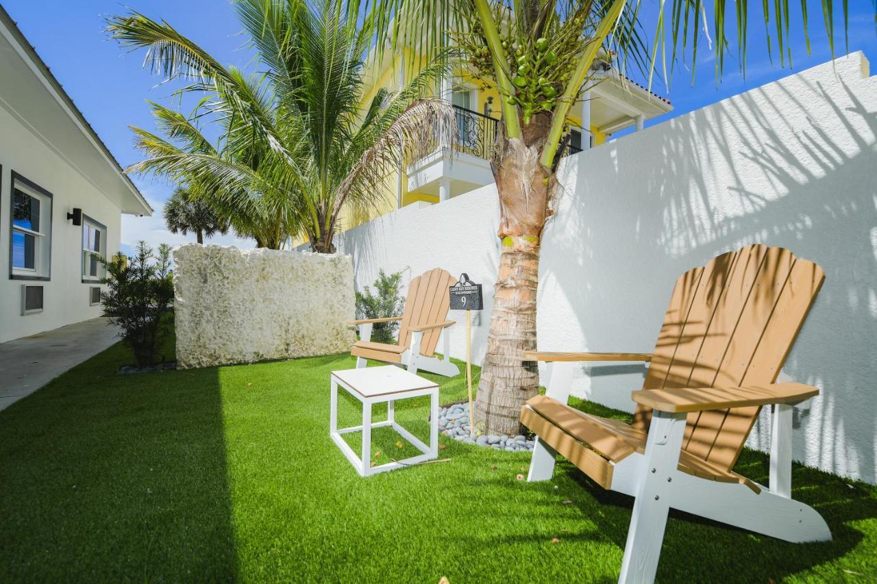 Casey Key Resorts - Beachfront Нокомис Экстерьер фото